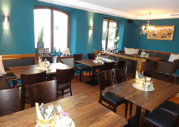 Deutsches Haus Anno 1898 Hotel 2*